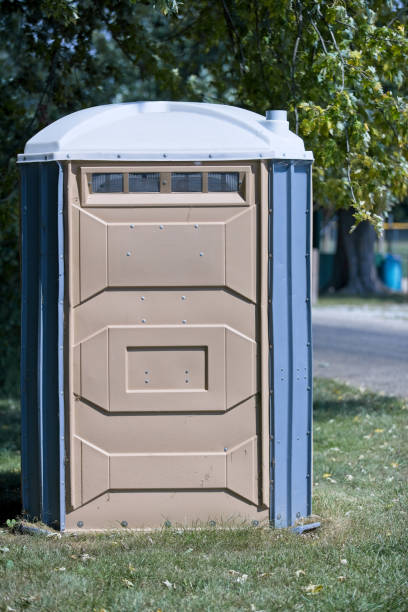 Best Luxury portable toilet rental  in Point Lookout, NY